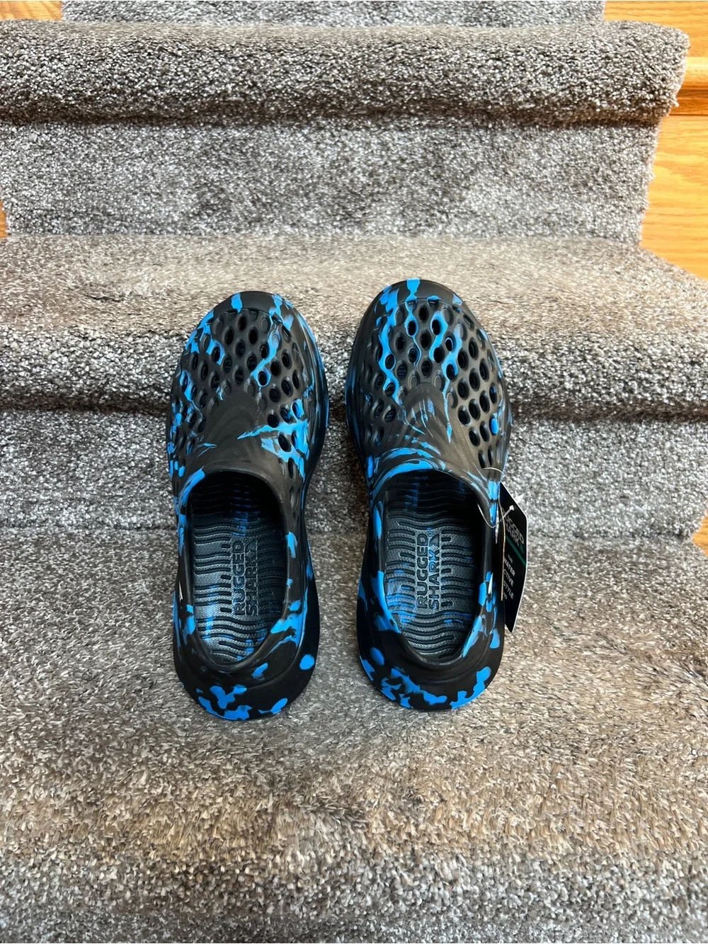 NWT Rugged Shark Slip On Water Shoes Boys 4